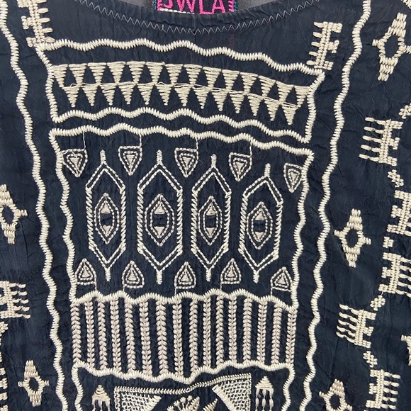 Johnny Was Tunic Top Embroidered Sz S Grey Black Boho Artsy Event - Picture 3 of 12